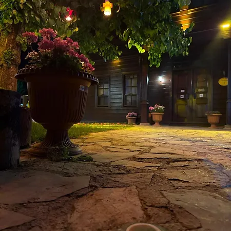 Hotel Hanimeli Konagi Tarakli