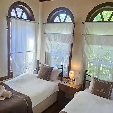 Hotel Hanimeli Konagi *
